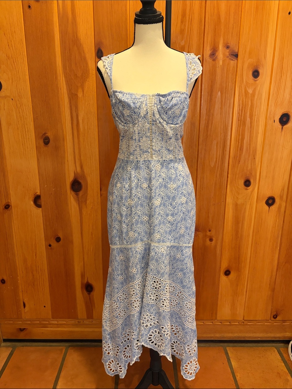 Karina Grimaldi Irma Milk Maid Blue Floral Eyelet Lace Midi Dress Large